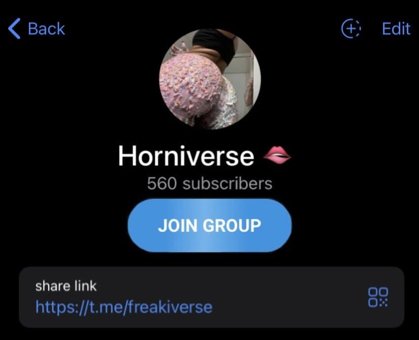 curlyhead lightskin giving gawk before work ?