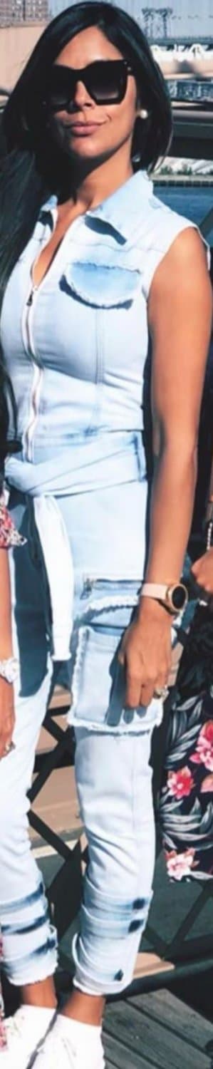 Sexy Indian desi cheating wife fucked hard by her boss bwc