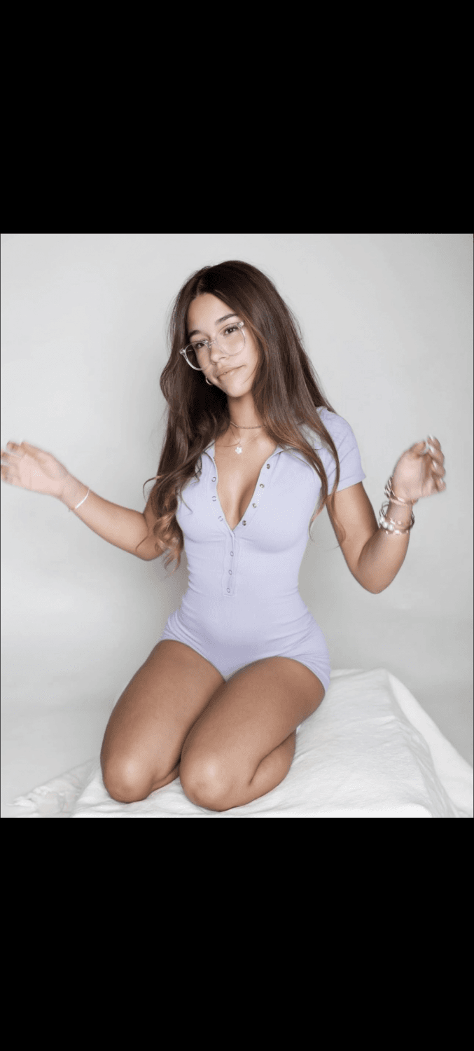 Mommy Cum-Slut, Chloe Parker BEST pic collection. + 1 really rare video!! (No sound).