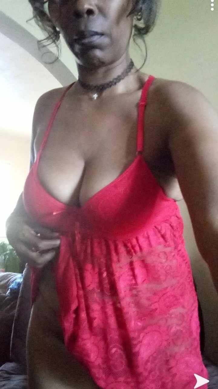 SEXY CARMELA JOHANSON