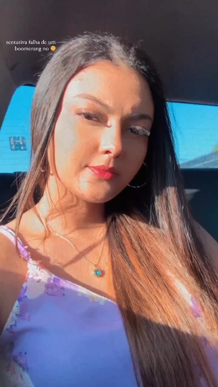 Isabella crente peituda / Isabella busty believer