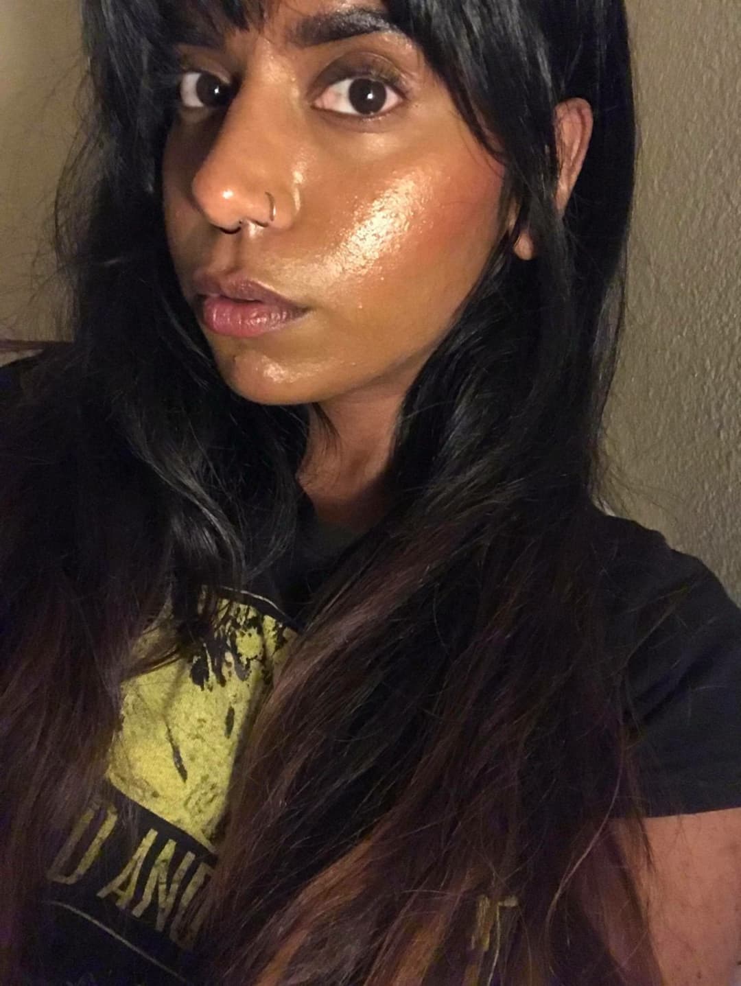 broun girl shoe her sexy curvy body sexy mall