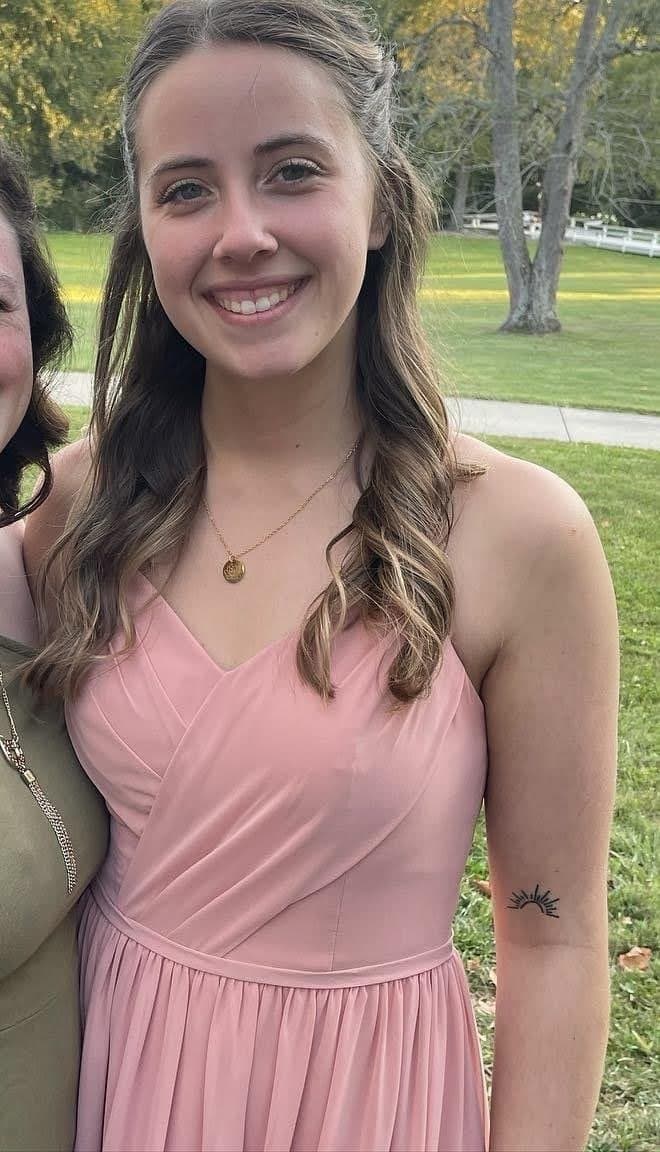 Sexy Kiersten has a great charm