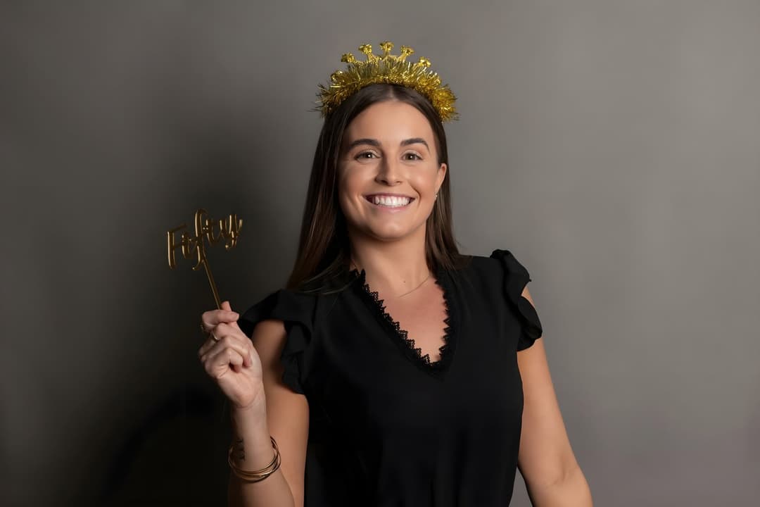 Beautiful Amy Morris Needs Cock and Cum Inside Her Holes