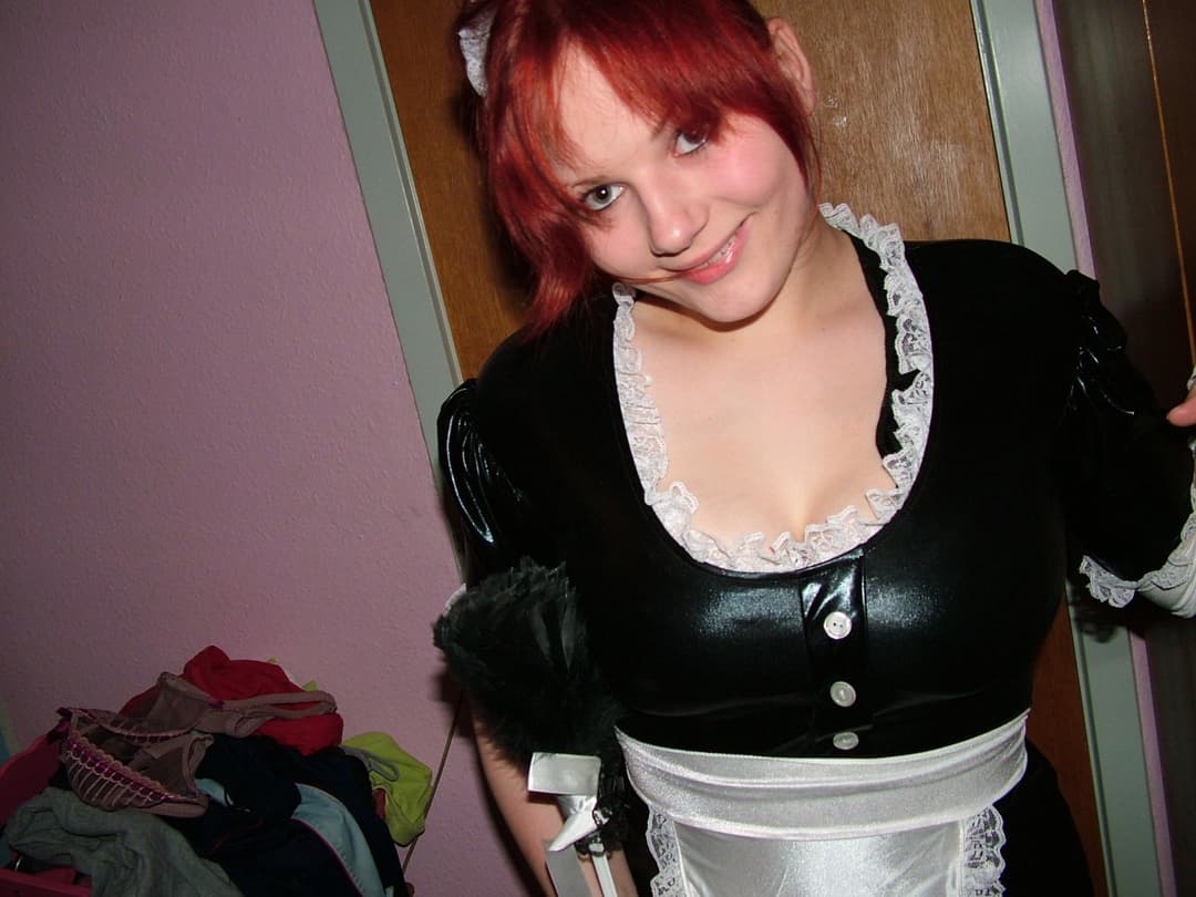 Danish Amateur (004b): Annika K Are dressed like a cleaninglady