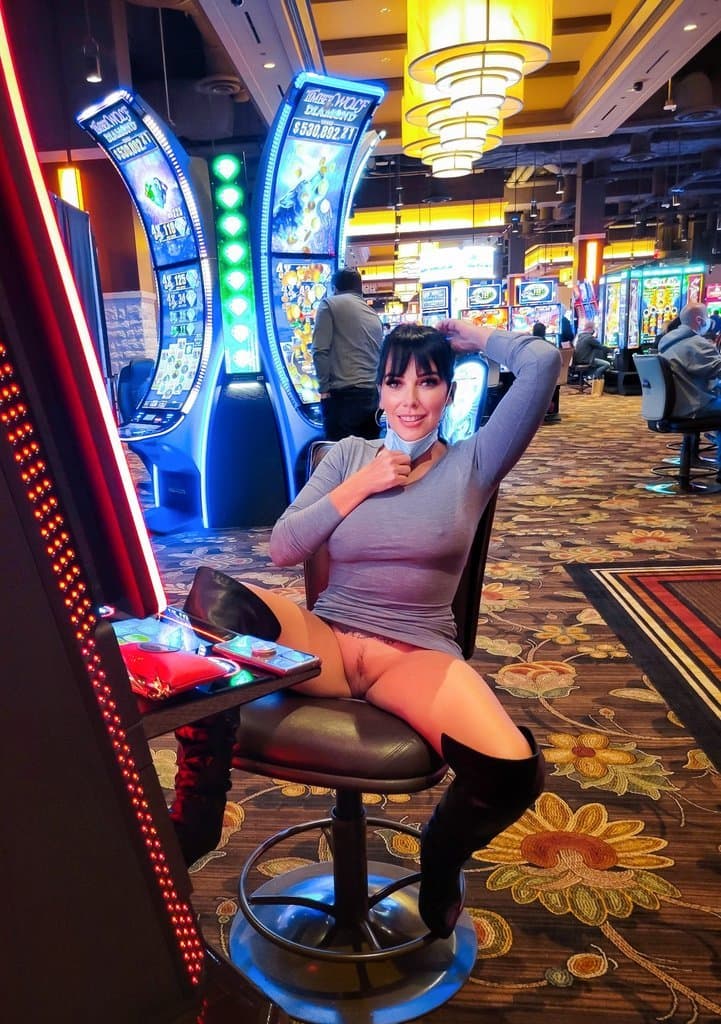 Dark Haired Tattoo Hottie