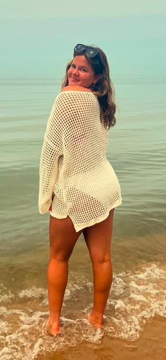 Who would clap charlise’s cheeks? Let her milk you? Kik: BrutalFGasms