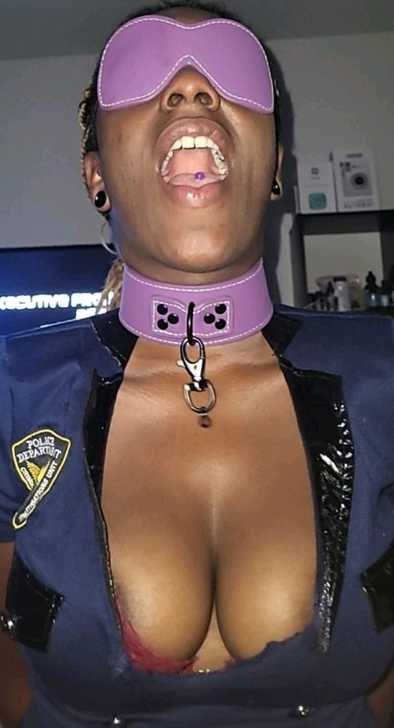 Sunny 30 from California, this whore has requested to be uploaded