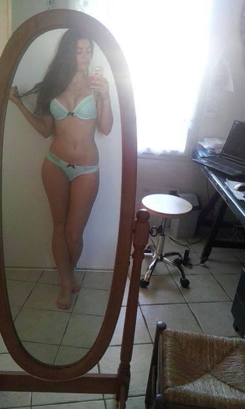 Welcome to Justine 23yrs new webslut. DM for info