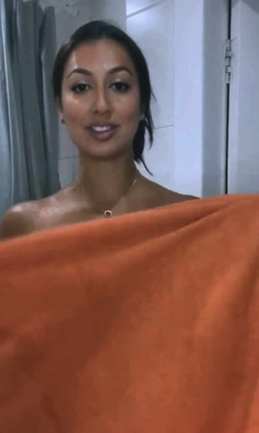 Hot Indian Punjabi Babe