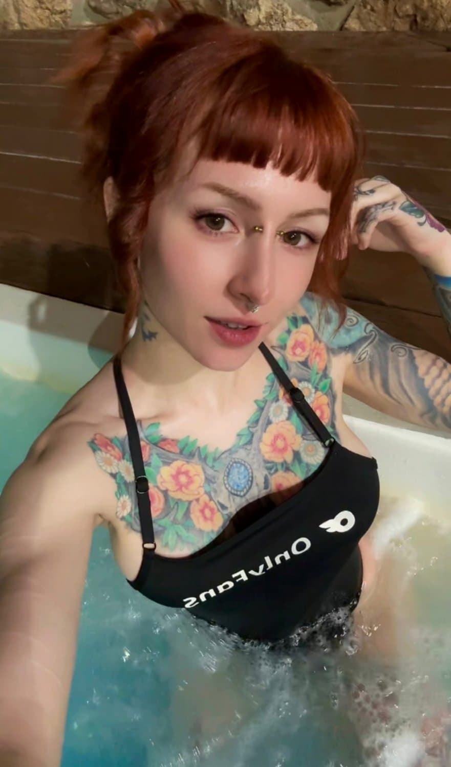 Looking for some submissive sluts to follow all my tasks