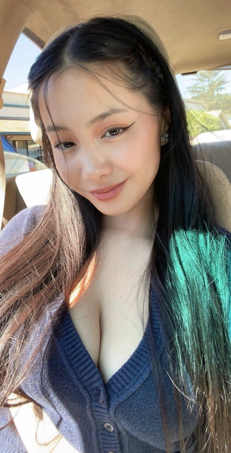 Click to view full size BUSTY ASIAN GIRL! JUST IMAGINE HOW SOFT HER NIPPLES MUST FEEL!