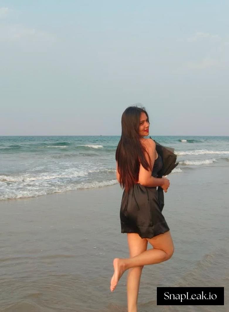 Hot Indian GF Big Boobs Pink Hairy Pussy