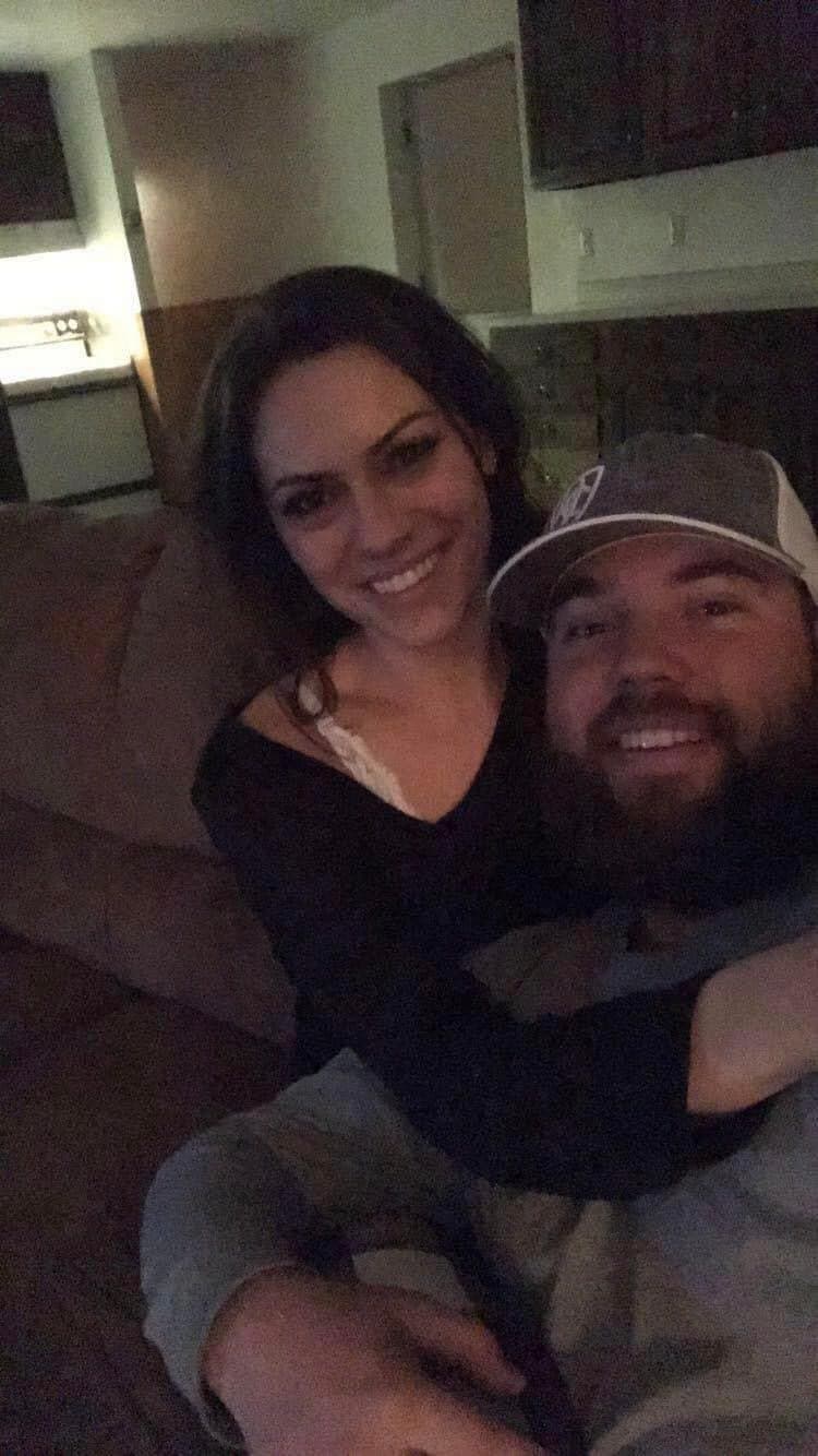 Outdoor slut wife Ally, 27 SD, knows she gets everyone hard