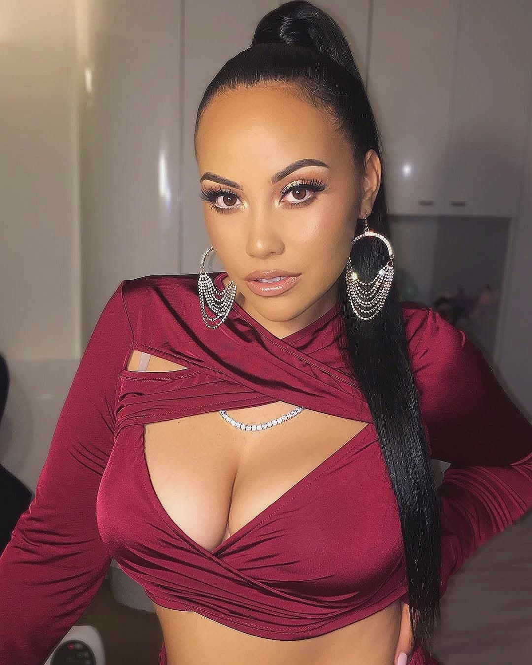 Asia Penelope big booty