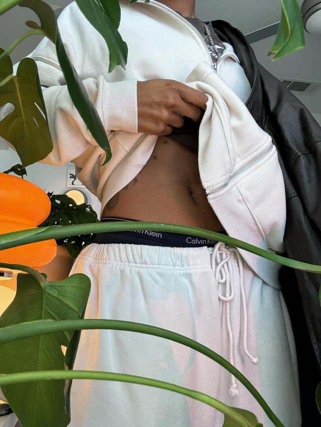 Lez Couple 3 Black/ebony