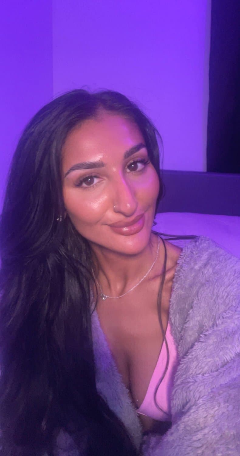 Click to view full size You better rush home and fuck me