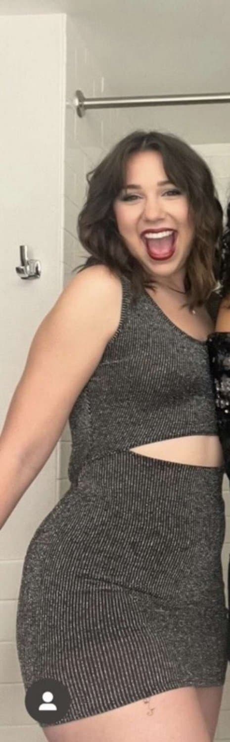 She will always be my favourite. 20 year old sarah exposed