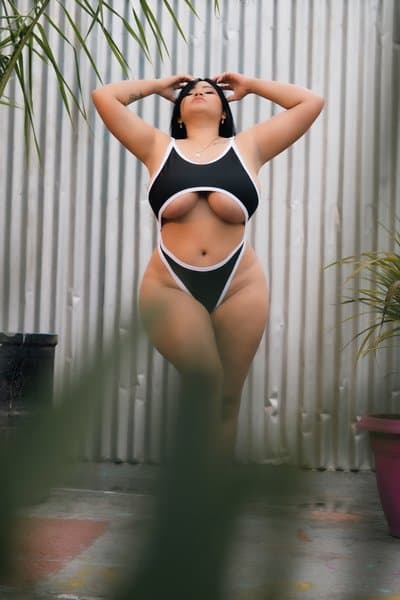 ElizabethRocher (livesex)