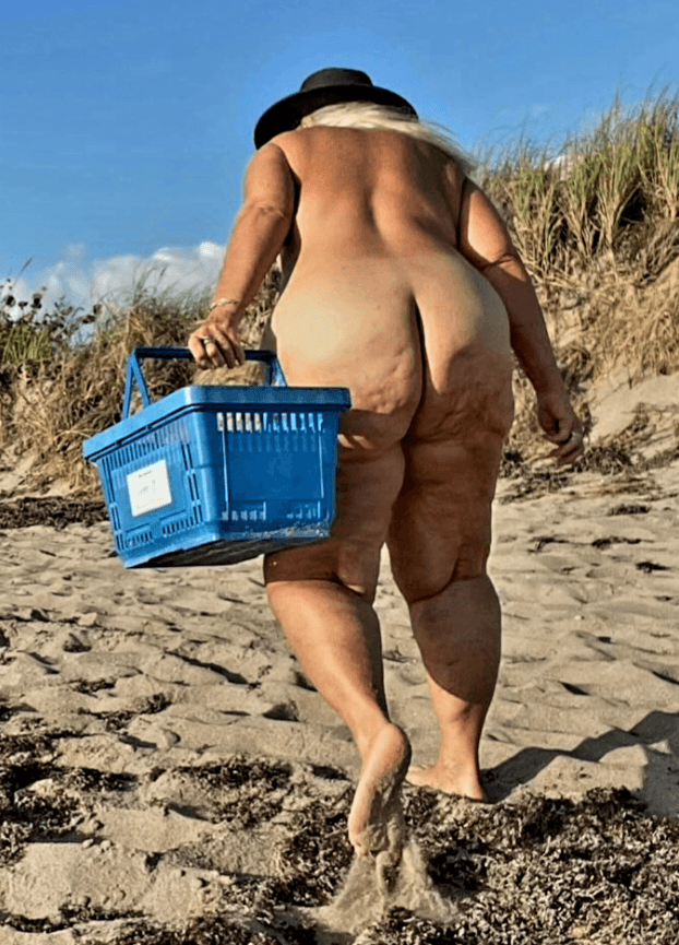 Old Women (001): A Old Naked Sunshine