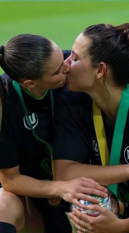 Jule Brand and Lena Oberdorf AI Fake