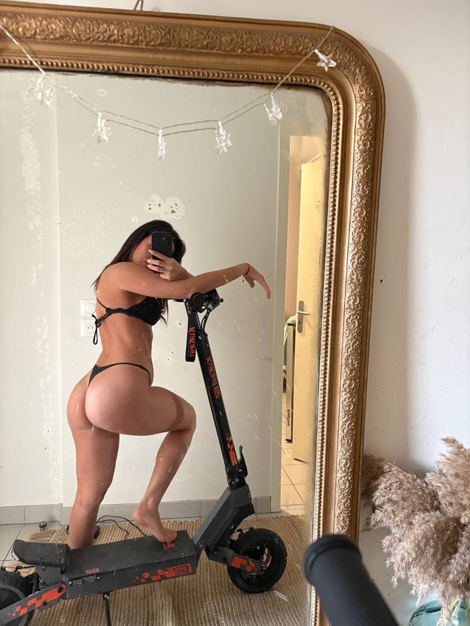 hottie booty fitgirl