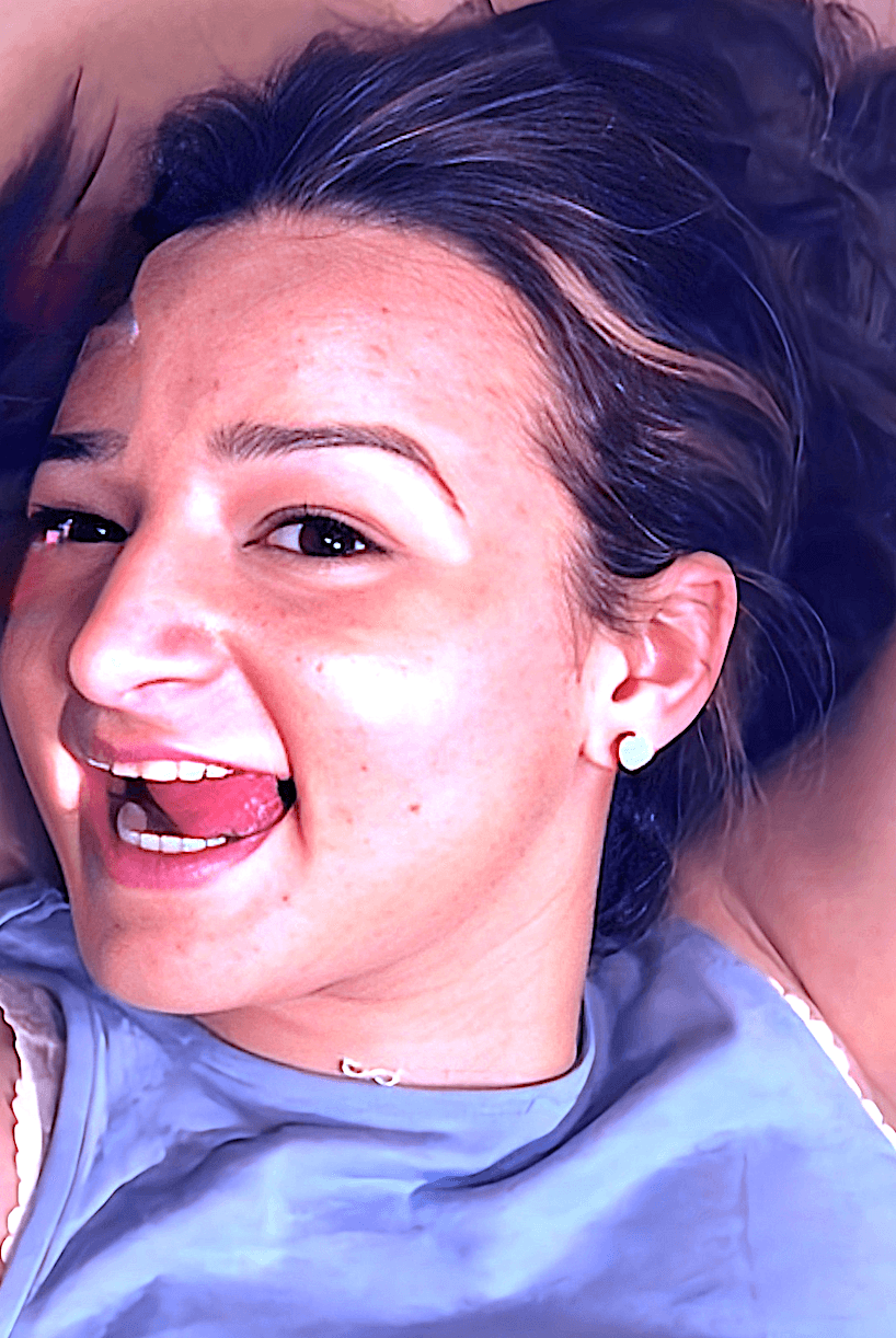 jerk to this gorgeous dicksucker Nicole she needs covered