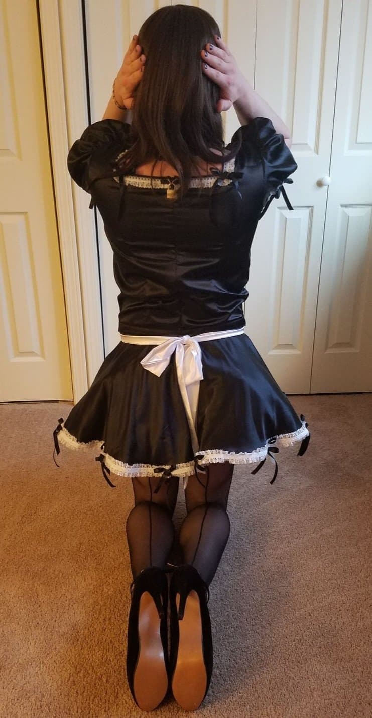 Sissy#1: Sissy Brandi! This sissy wants to be owned! Kik: fagskirtedforever1