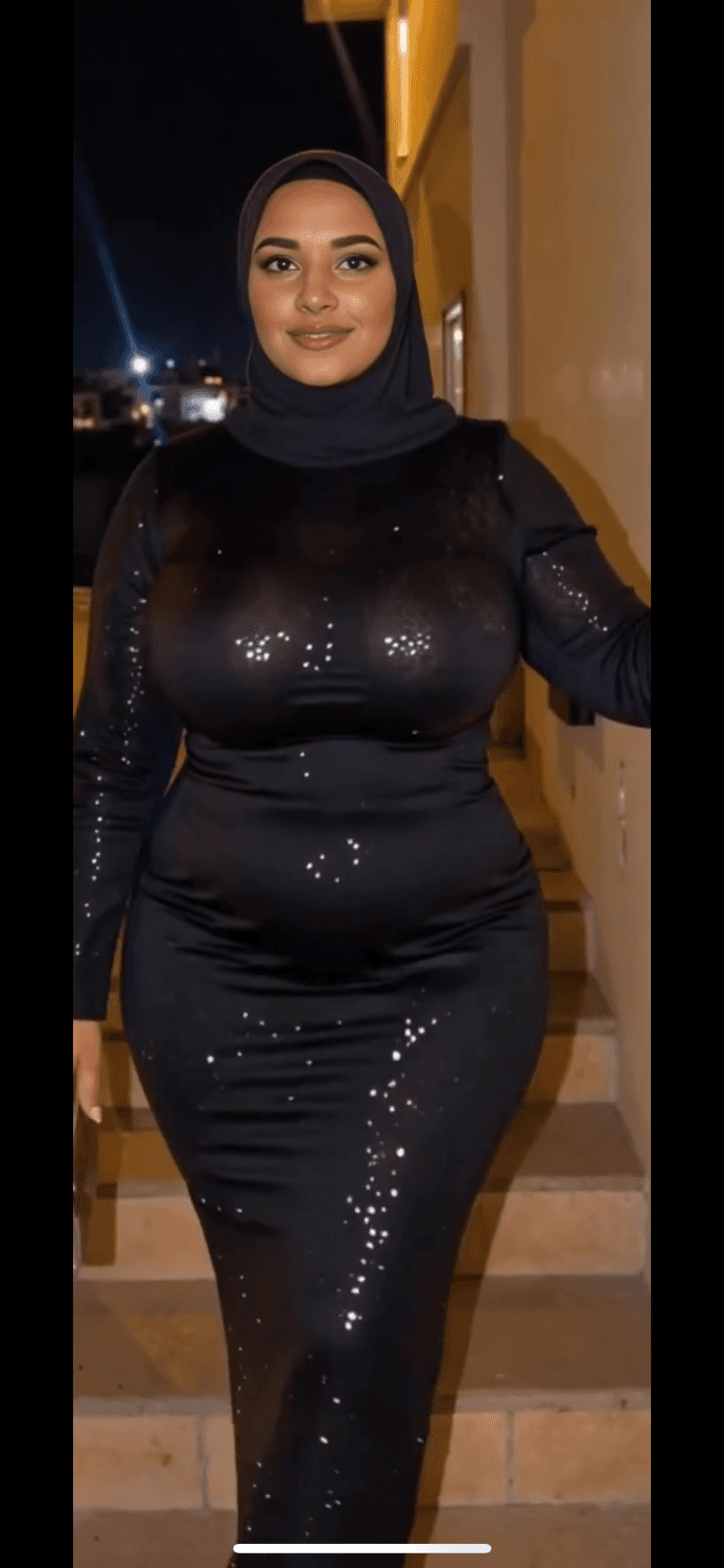 Click to view full size EroMe e r o m e Liveshow livesex Arab girl so hot girl