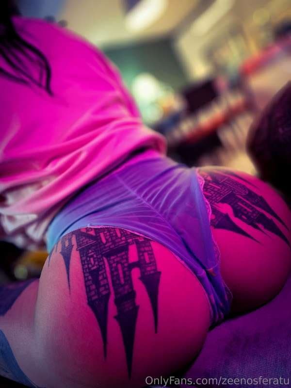 Nosferatu Trans / Sissy Shemale Crossdress Femboy Tranny