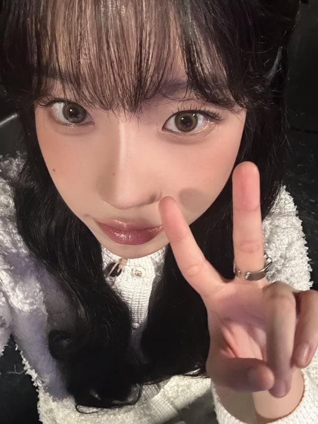 Dm to goon to any all of us are dead or squid game girl