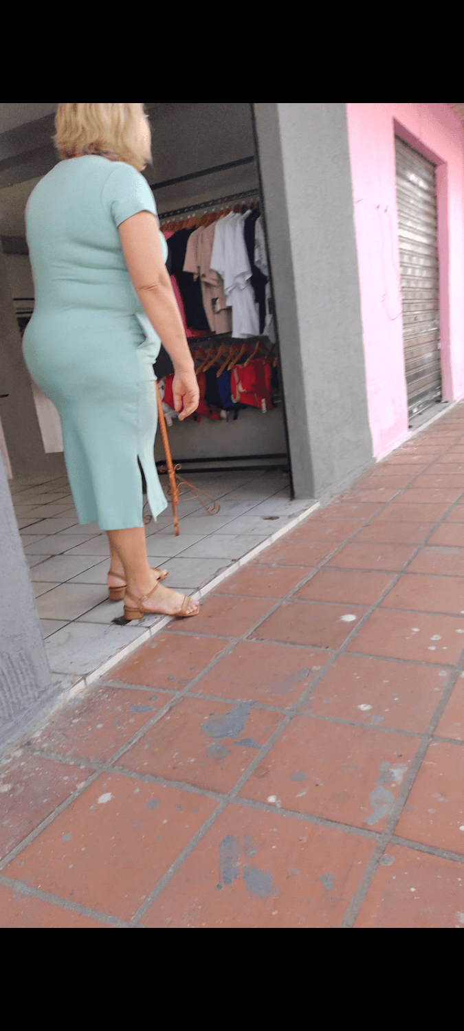 Crente do bundão cheio de celulite