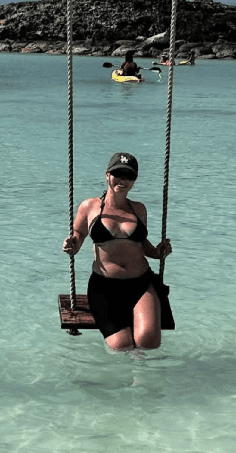 Vacay dump (from your favorite cum dump ?)