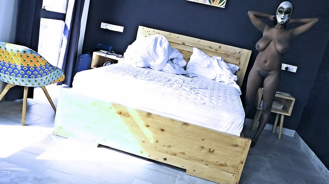 Backstage Afro Porn with Pornstars NouniaT and Jason Cane