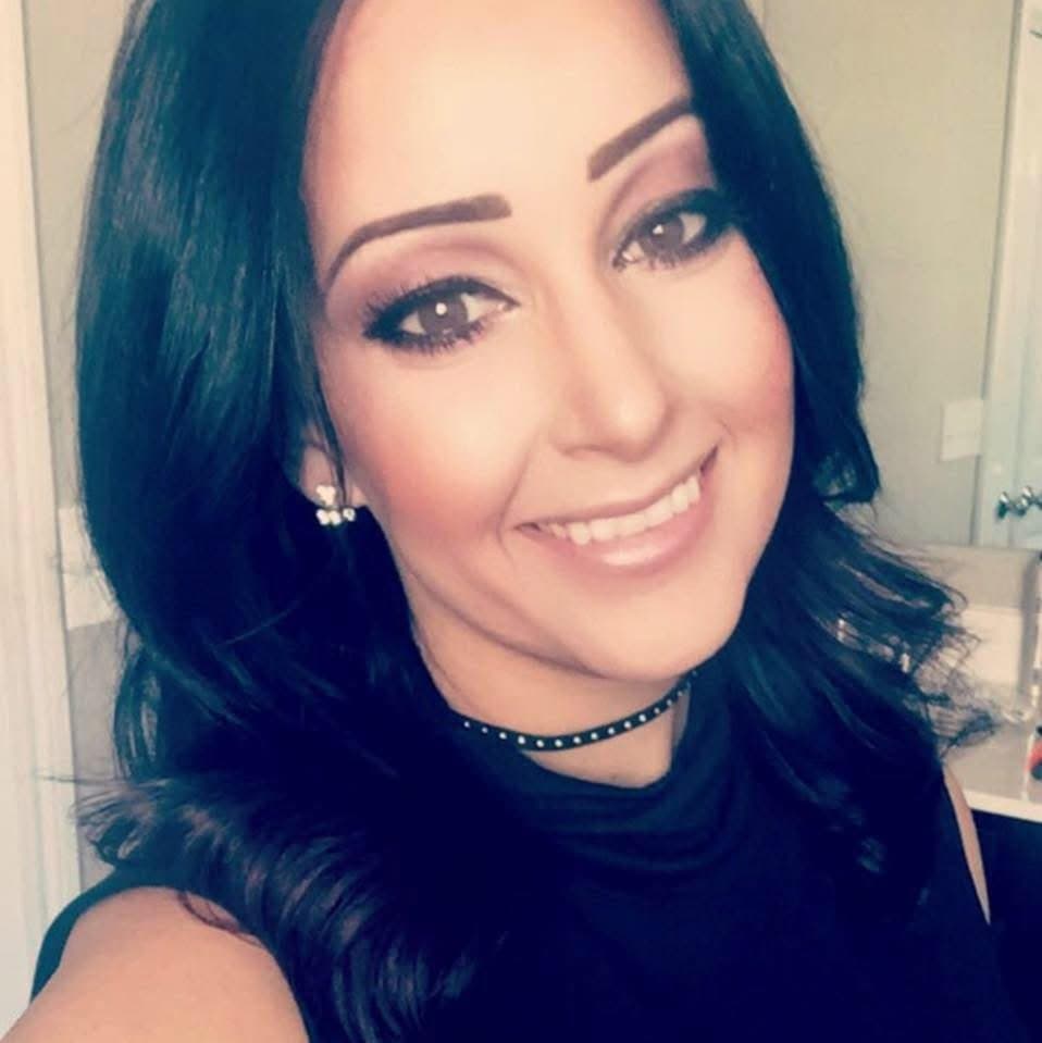 Alicia’s big titty grope moment was so quick she probably doesn’t remember being on G G W for it