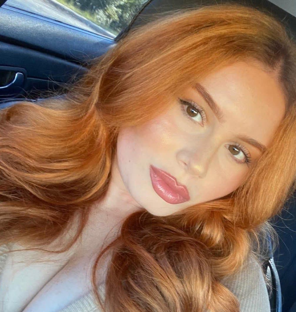 Hot girl orlaith Big boobs pretty face Nice legs