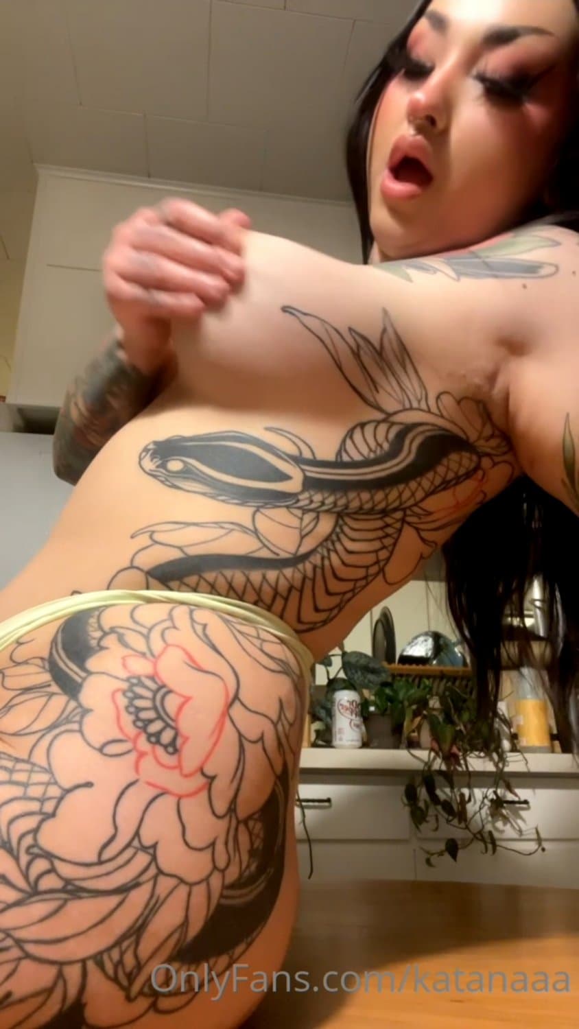 Burlesque dancer nudes