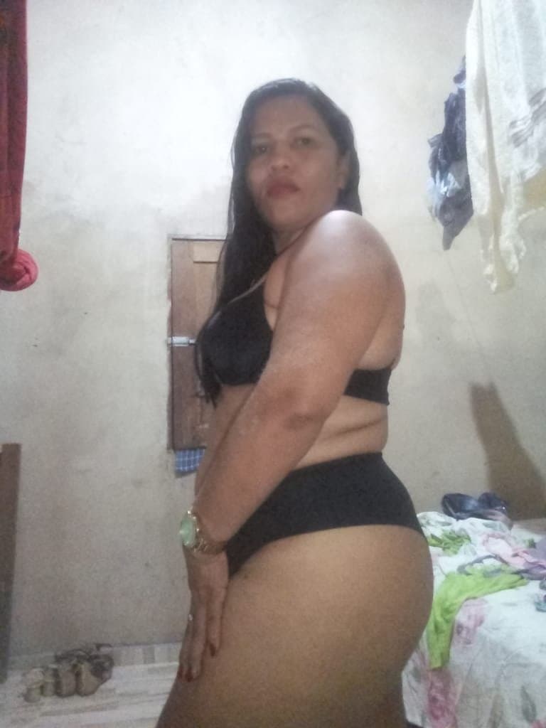 Francisca, outra coroa deliciosa que que me fazia gozar pacas com uma bucetinha deliciosa!!!