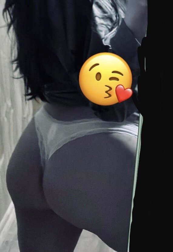 Click to view full size mi polola puta vende sus fotos a 10 lucas en mejores amigos