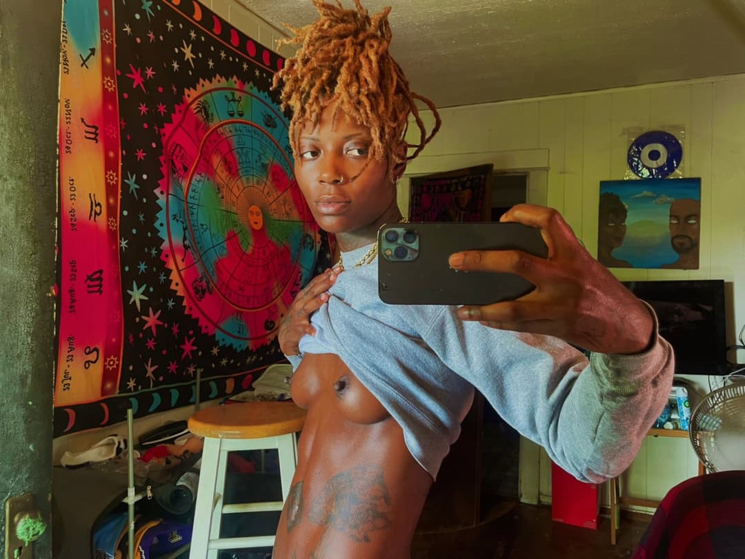 Black dyke stud ebony tomboy Tajee P2