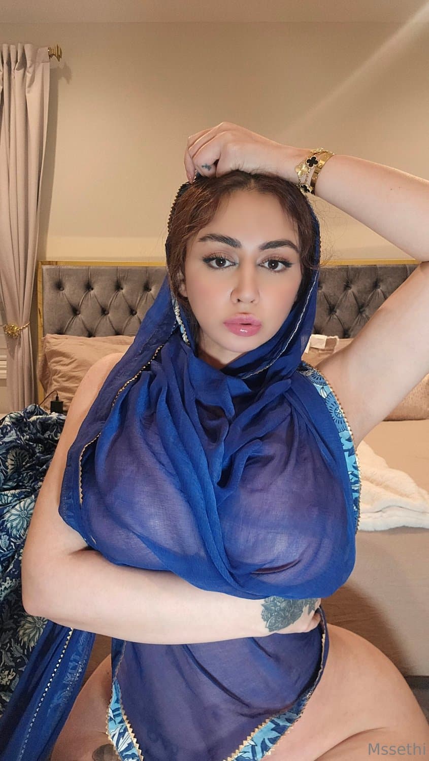 MS .S ETHI 2 XXX - INDIAN WITH THE FATTEST ASS