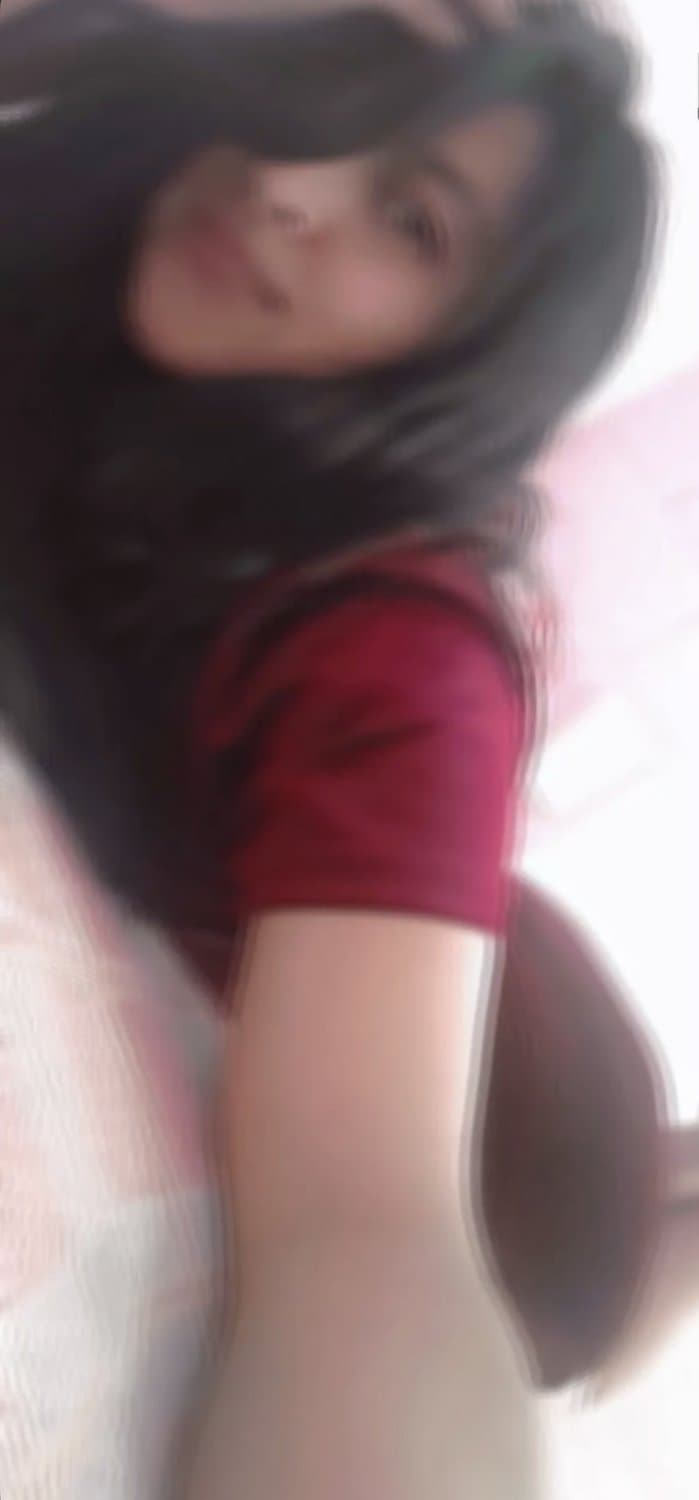 La puta Lily mi amiga ex amiga con derechos ??