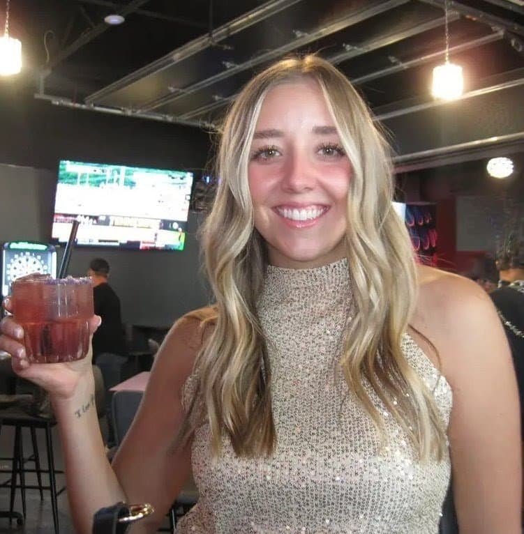 Blonde good girl next door Bailey turns into a slutty whore party chic with a few drinks she a freak