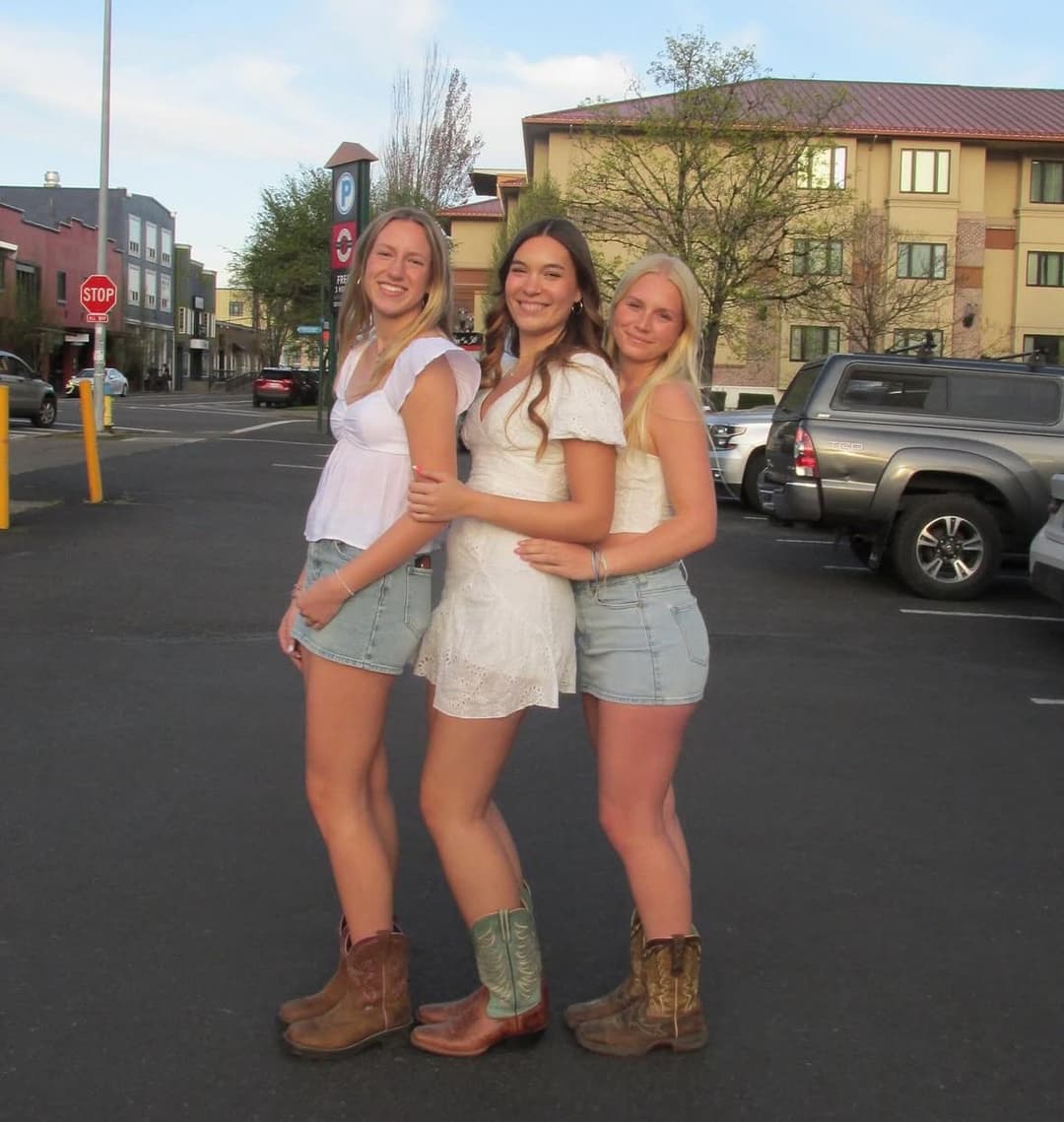 Click to view full size Calla pt 3 (leave a like and follow me for more)