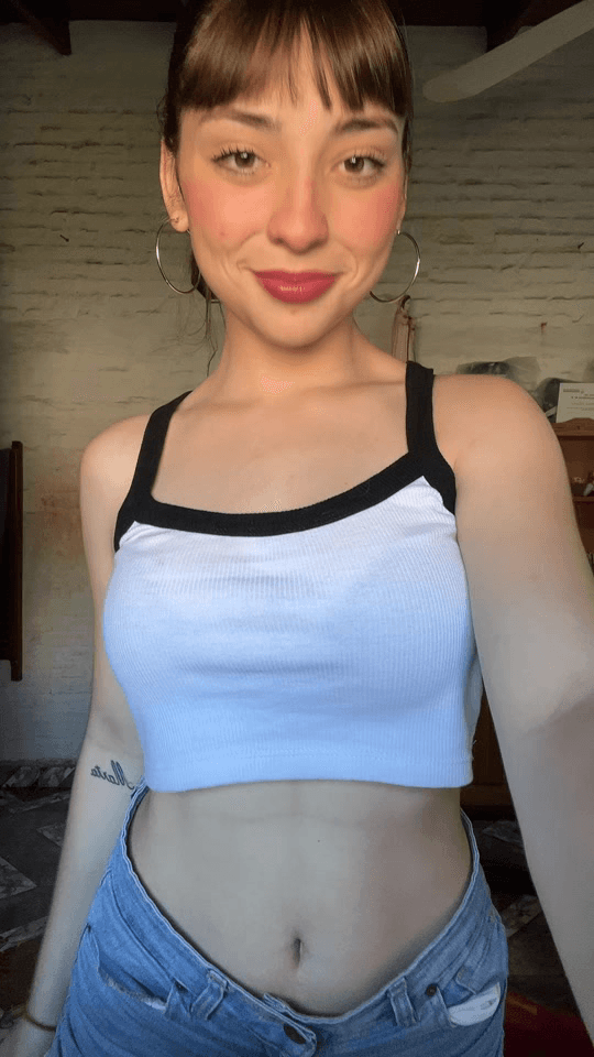 Está pendeja me ha echo deslecharme como loco