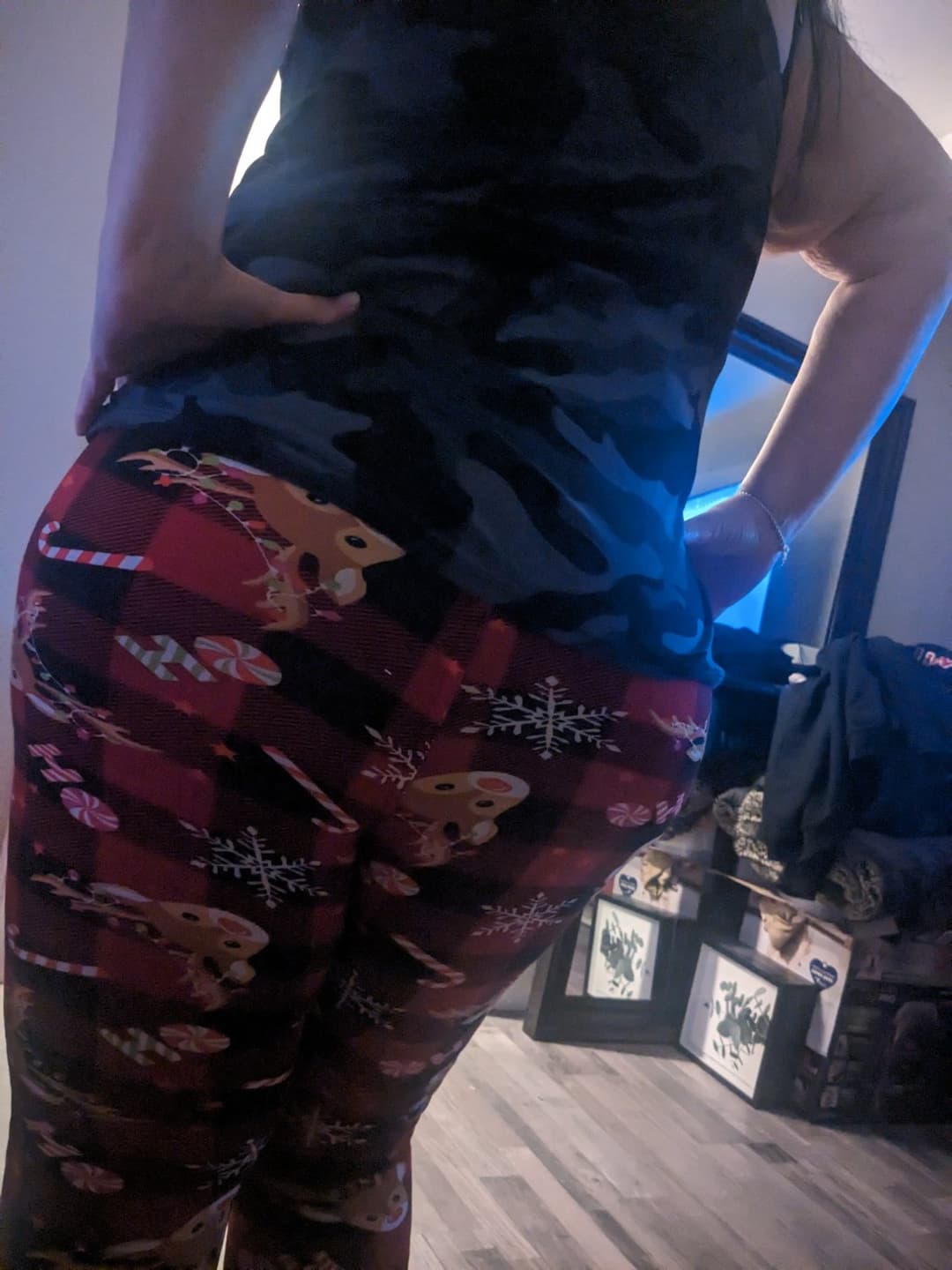 Click to view full size Sandy made her a cumslut and she tore my heart out