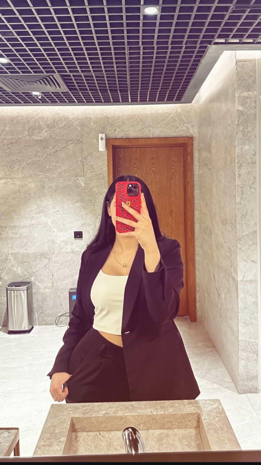 Shy algerian IRL whorthy of your cum