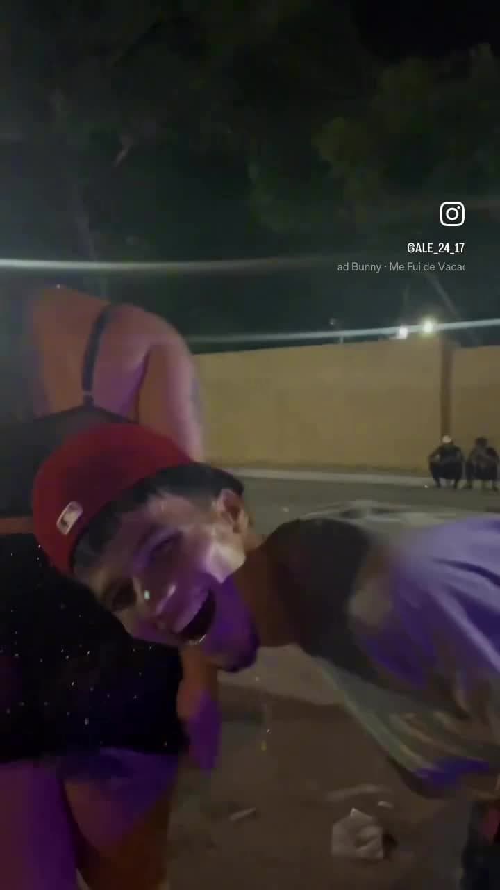 Cubanitas??de Camagüey enseñan sus tatuajes privados en cámara ? en la calle