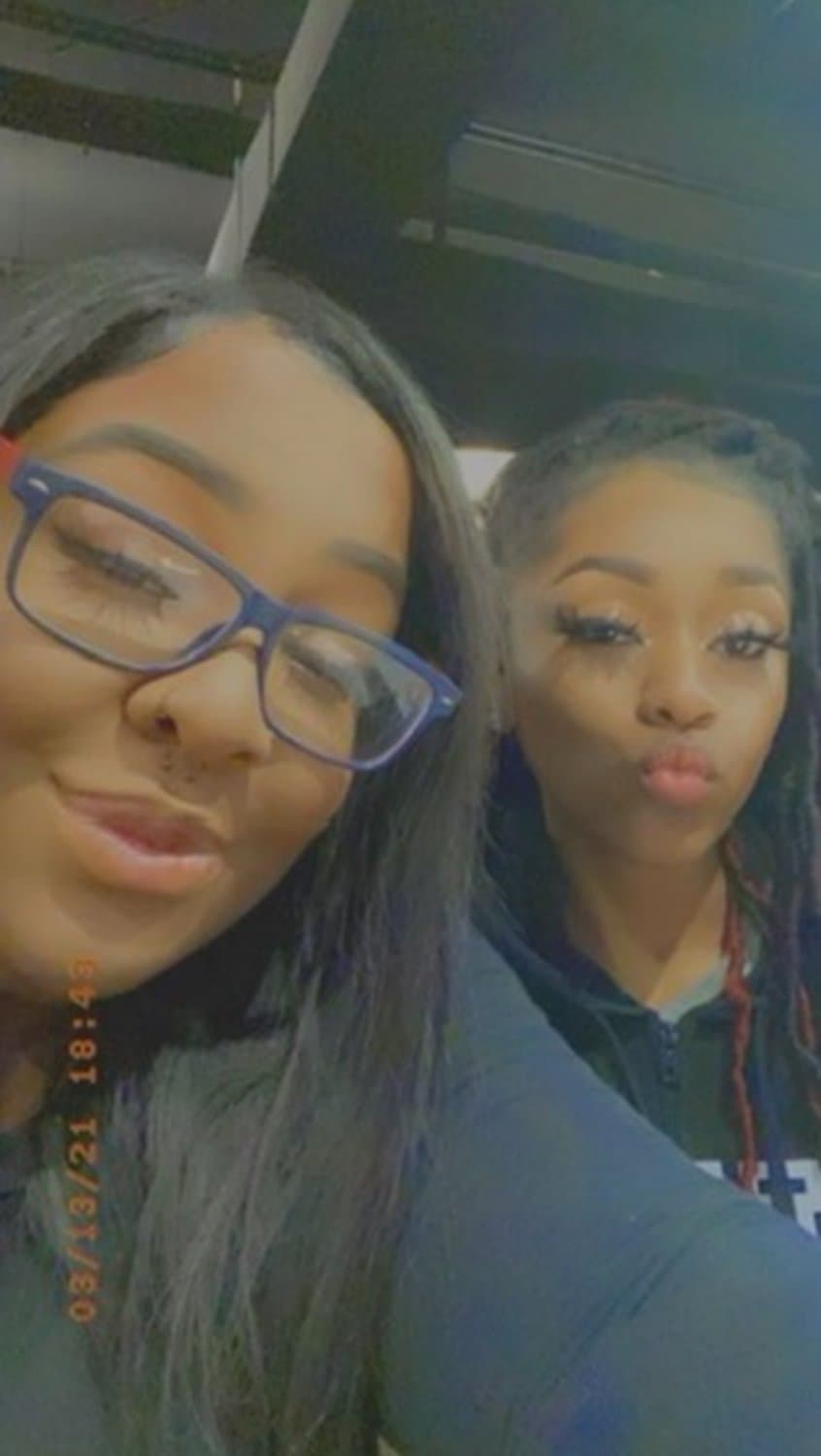 Black cum dumpster reveals her friend on FaceTime to her fucktoy and receives cum as a reward