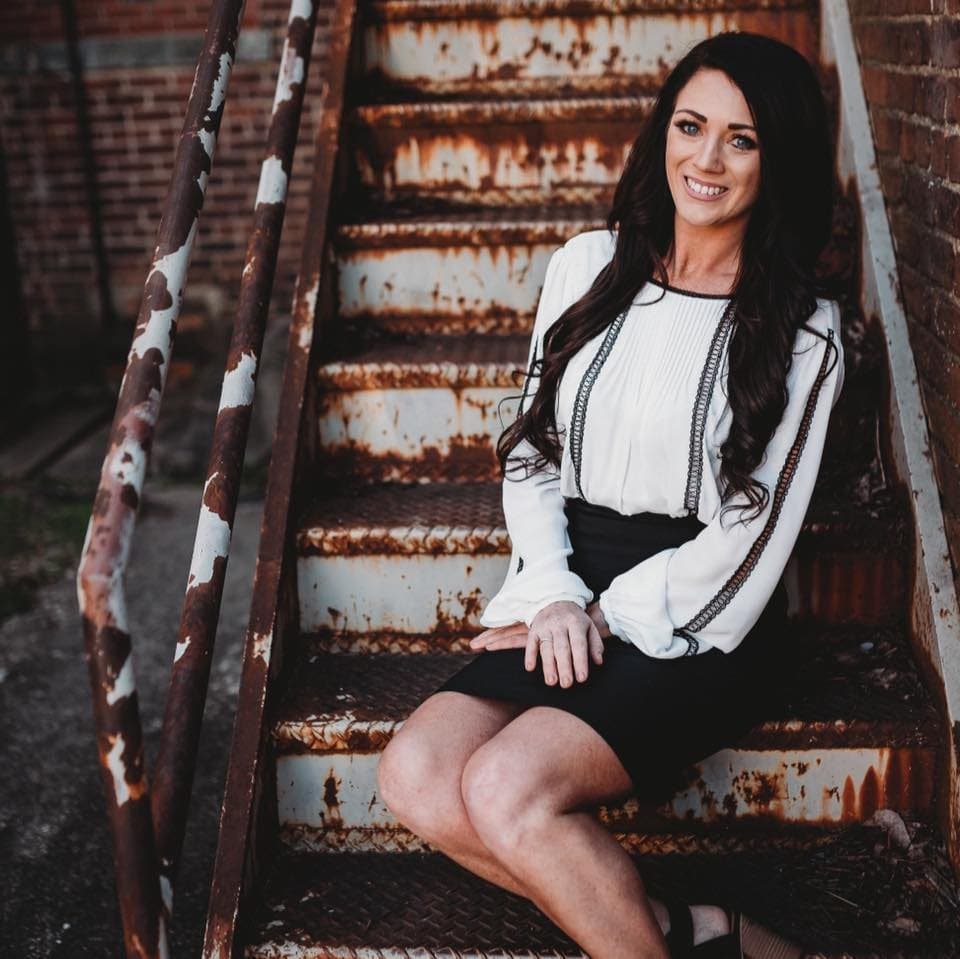 These two ladies were excited to get topless and make out with each other on the G G W bus
